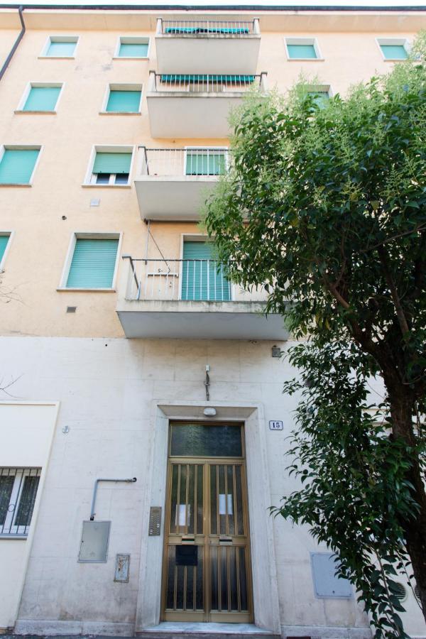 15 - Tourist House Bologna Primaticcio - Self Check-In Apartamento Exterior foto